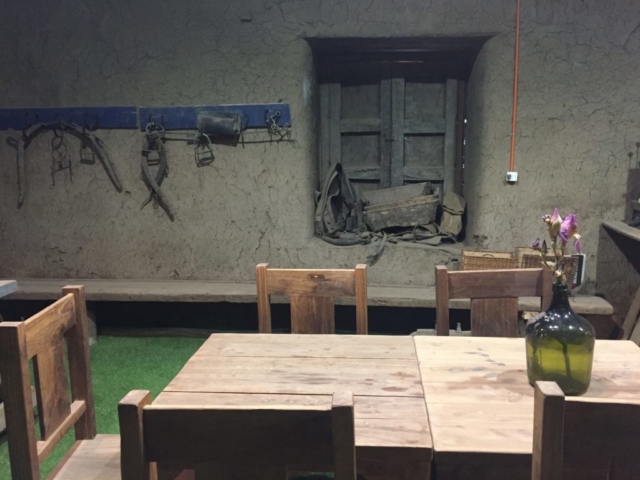 Sala de cata en la Bodeguita del Farol